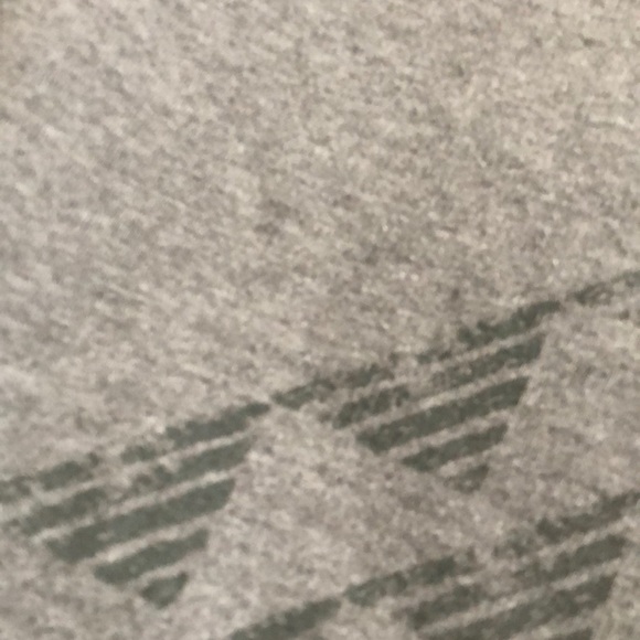 TOMS Crew Top/Sweater - Picture 2 of 5